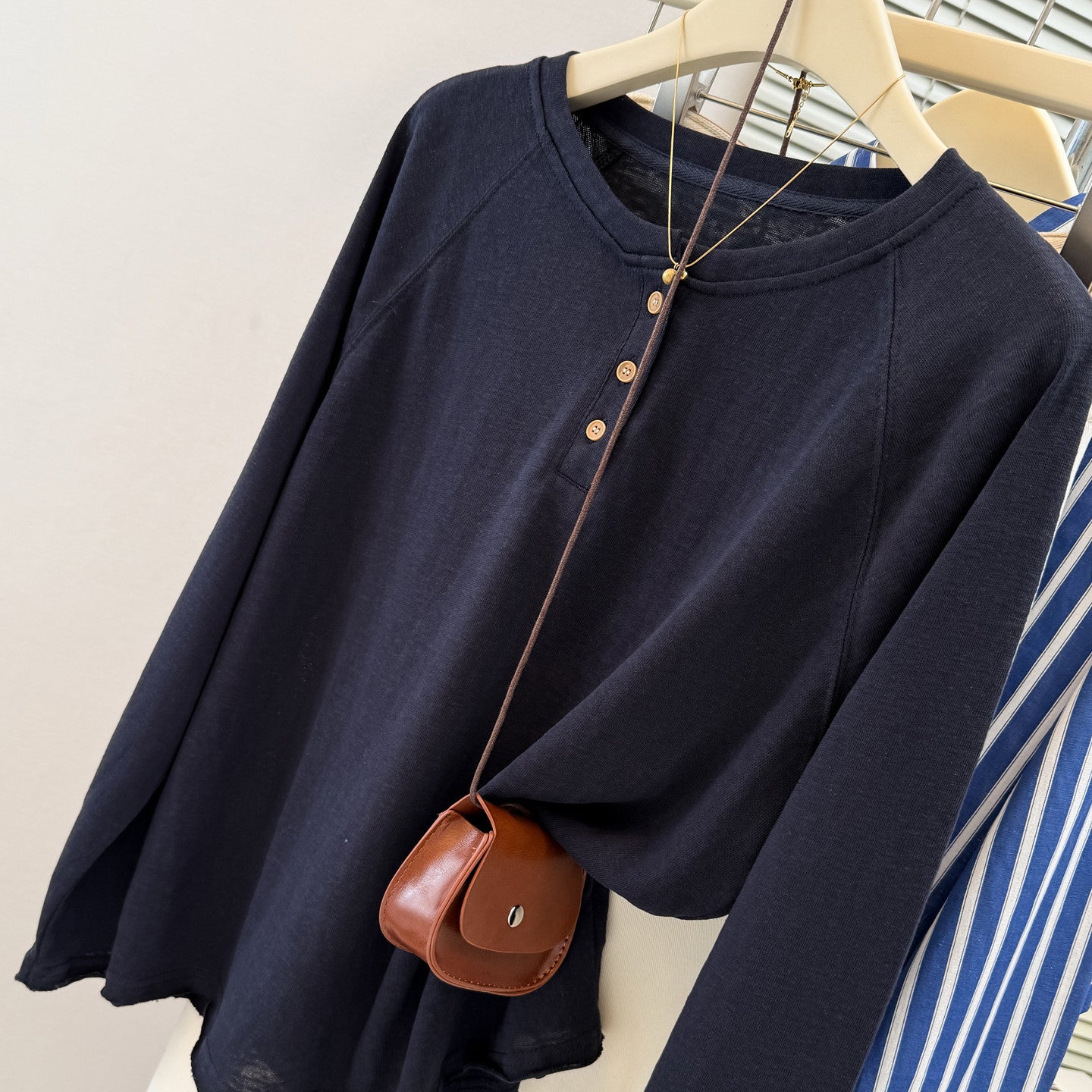 Style Round Neck Button Design Long Sleeve T-Shirt Women Spring Autumn Loose Korean Version Solid Color Innerwear Top